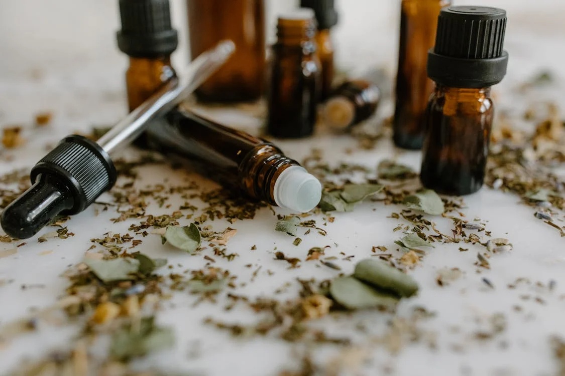 Peptides vs. Proteins: Understanding the Key Differences and Benefits